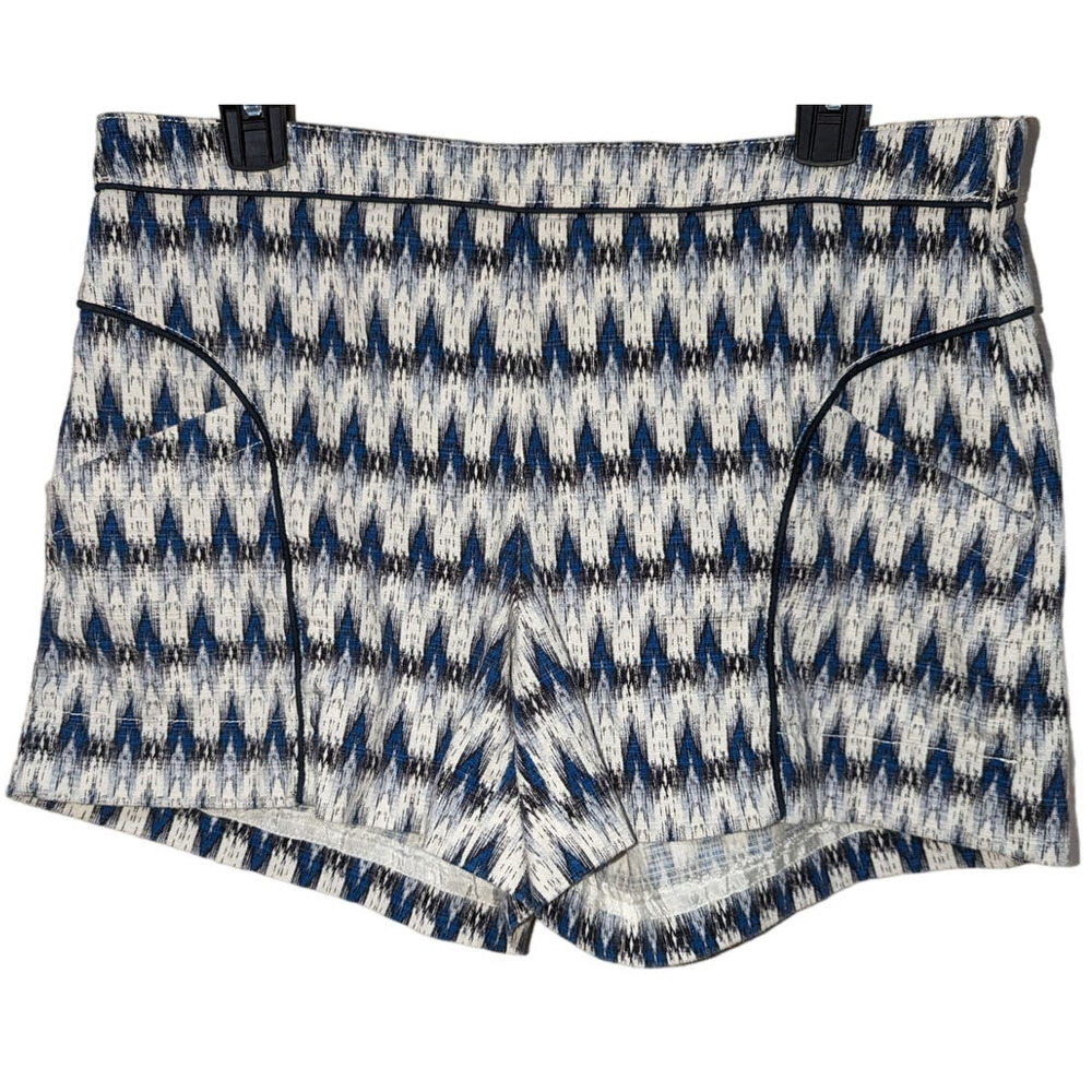 Anthropologie Cartonnier Lamir Ikat Shorts Women's size 8 Blue and White Pattern